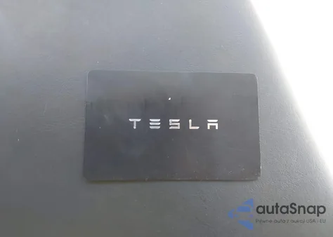 2021 Tesla Model 3 Long Range Dual Motor All-Wheel Drive z USA, uszkodzony, nr VIN 5YJ3E1EB5MF980685